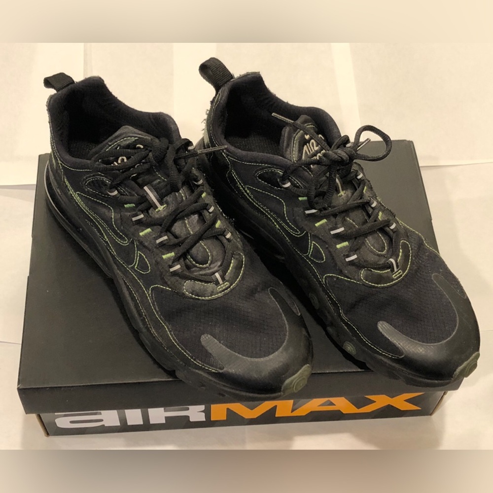 Nike Air Max 270 React Mens Size 10